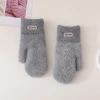 Invierno nuevo engrosado más peludo guantes calientes mujeres guantes de peluche lindo moda imitación sable fuera de los estudiantes protección contra el frío Specification image